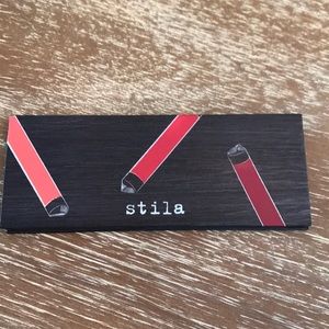 Stila lip and cheek palette